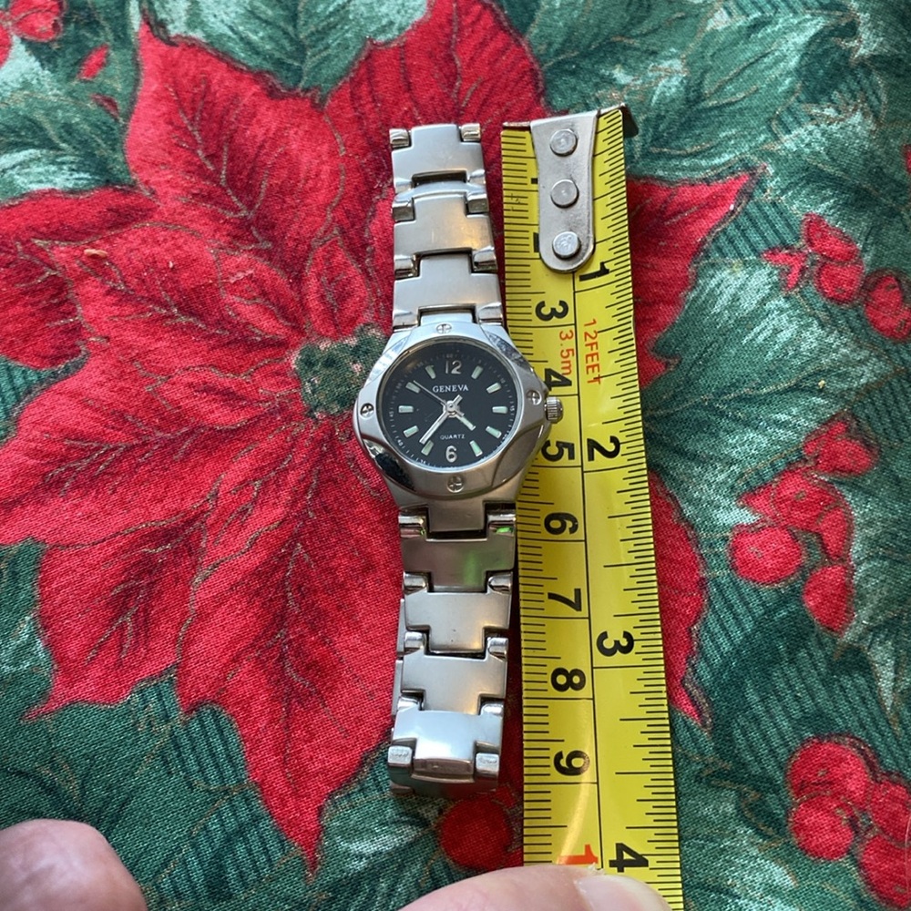 Geneva Watch - Picture 5 of 5